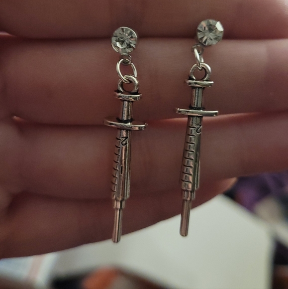 Medical Nurse Earrings - Picture 7 of 9